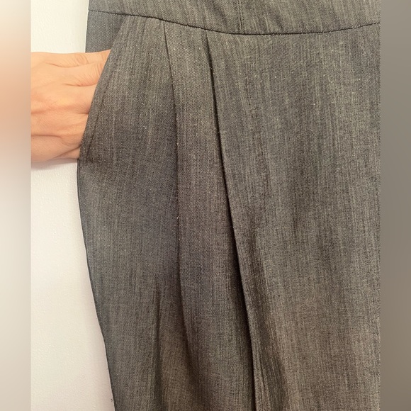Zara Grey Pleaded High Waisted with Pockets Skirt size S - Picture 3 of 7